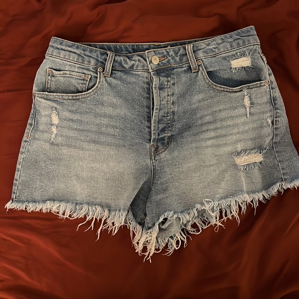 Francesca’s denim high rise shorts